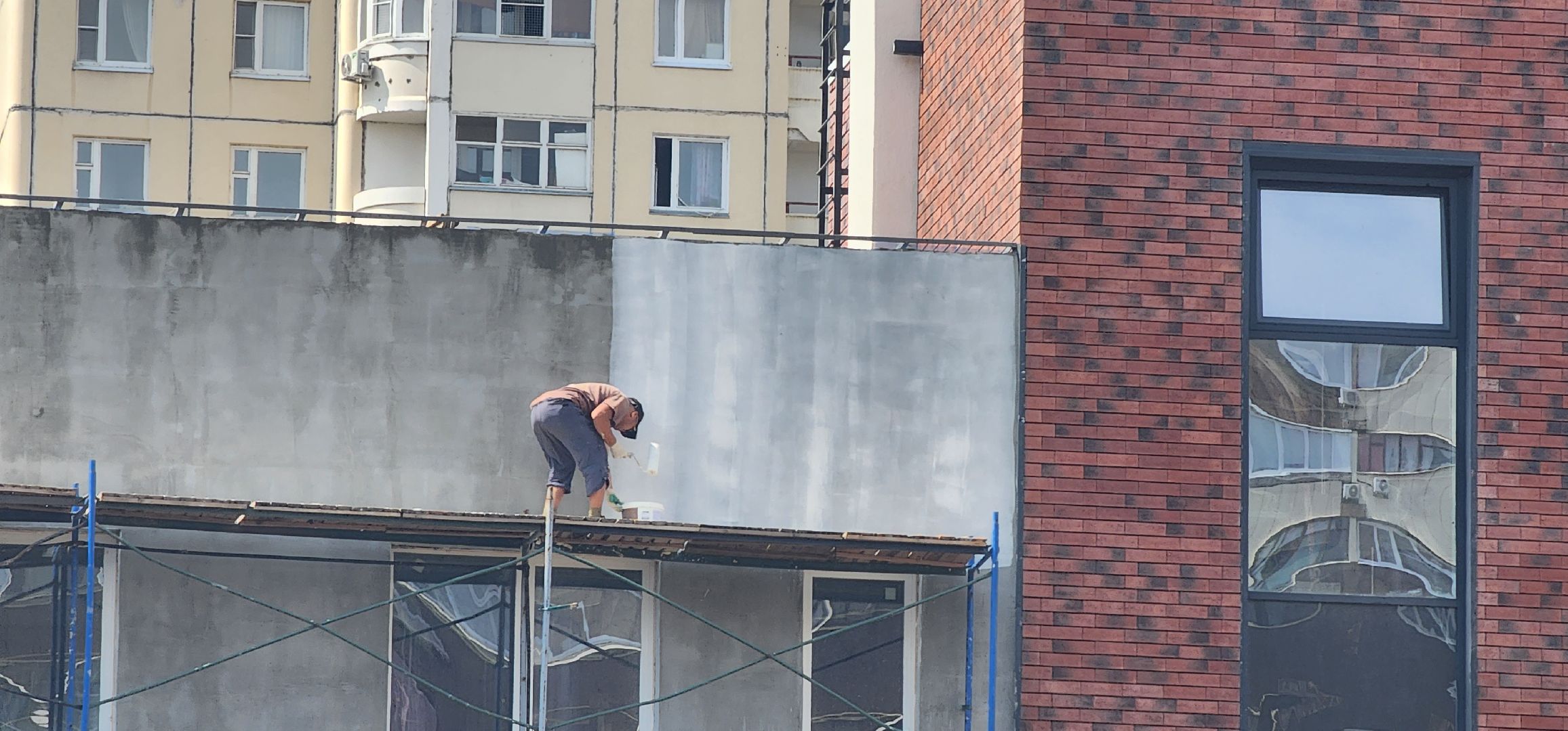 гимназия 13