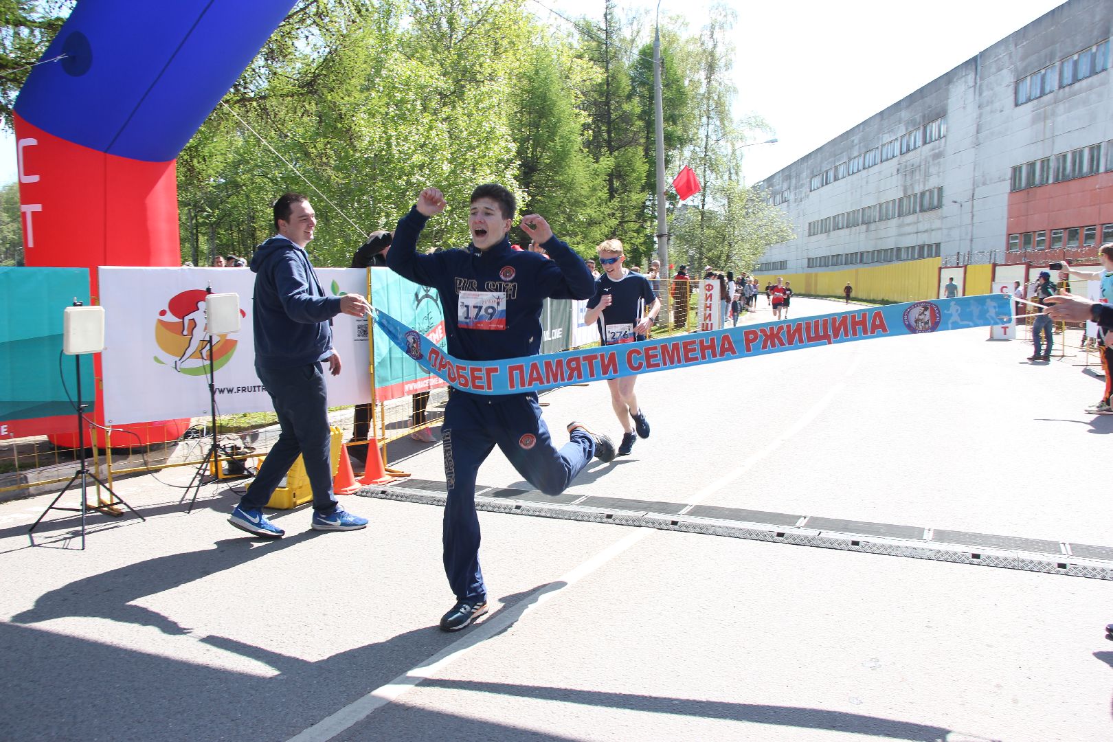 Семен Ржищин