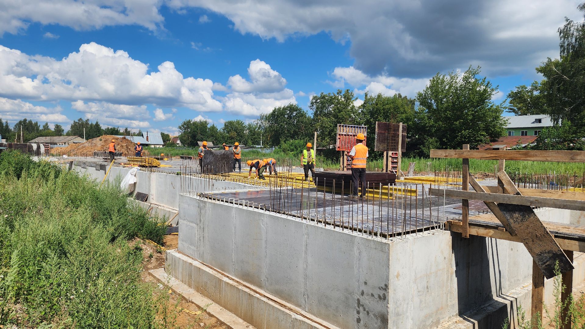 Строительство