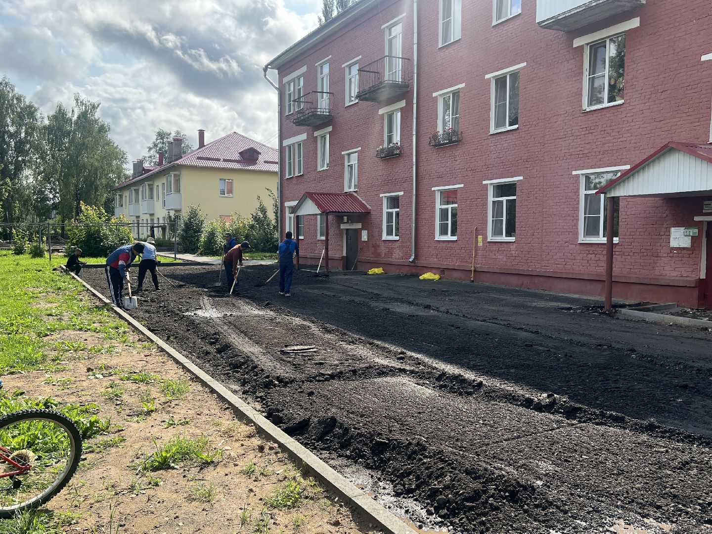 Благоустро