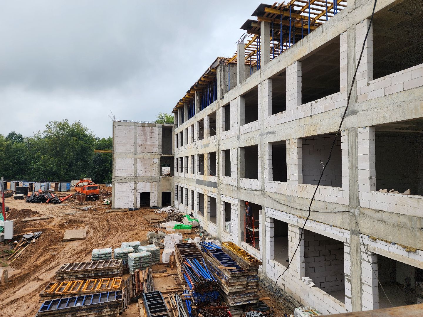 Строительство