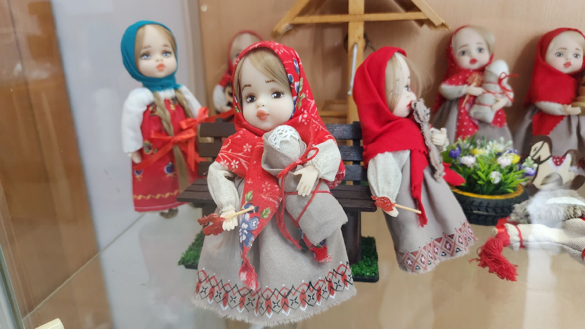 дверей