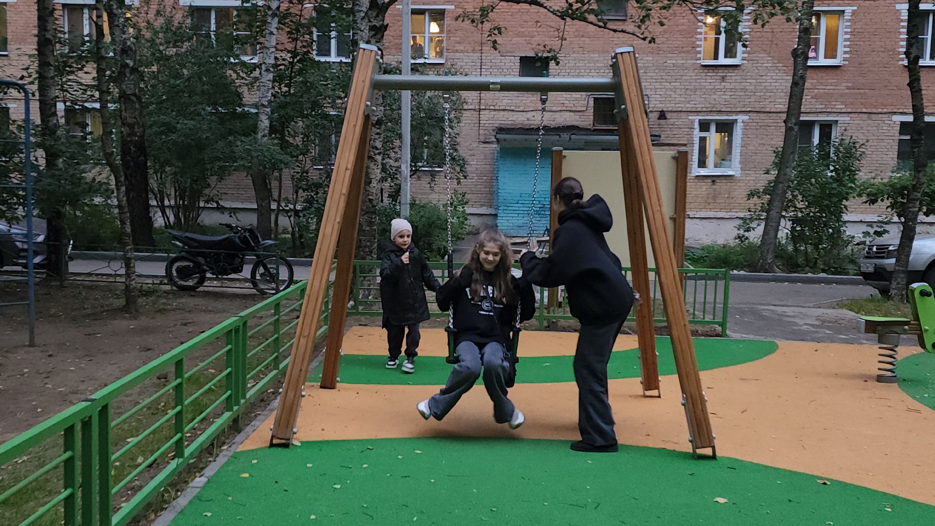 Качели