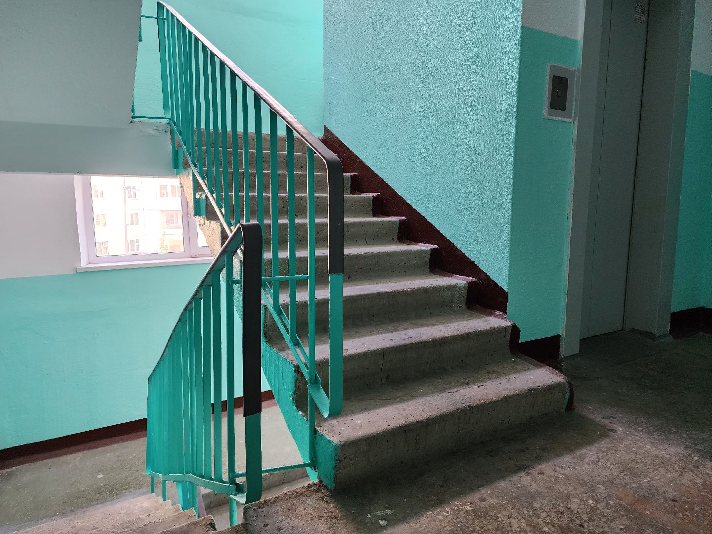 подъезд