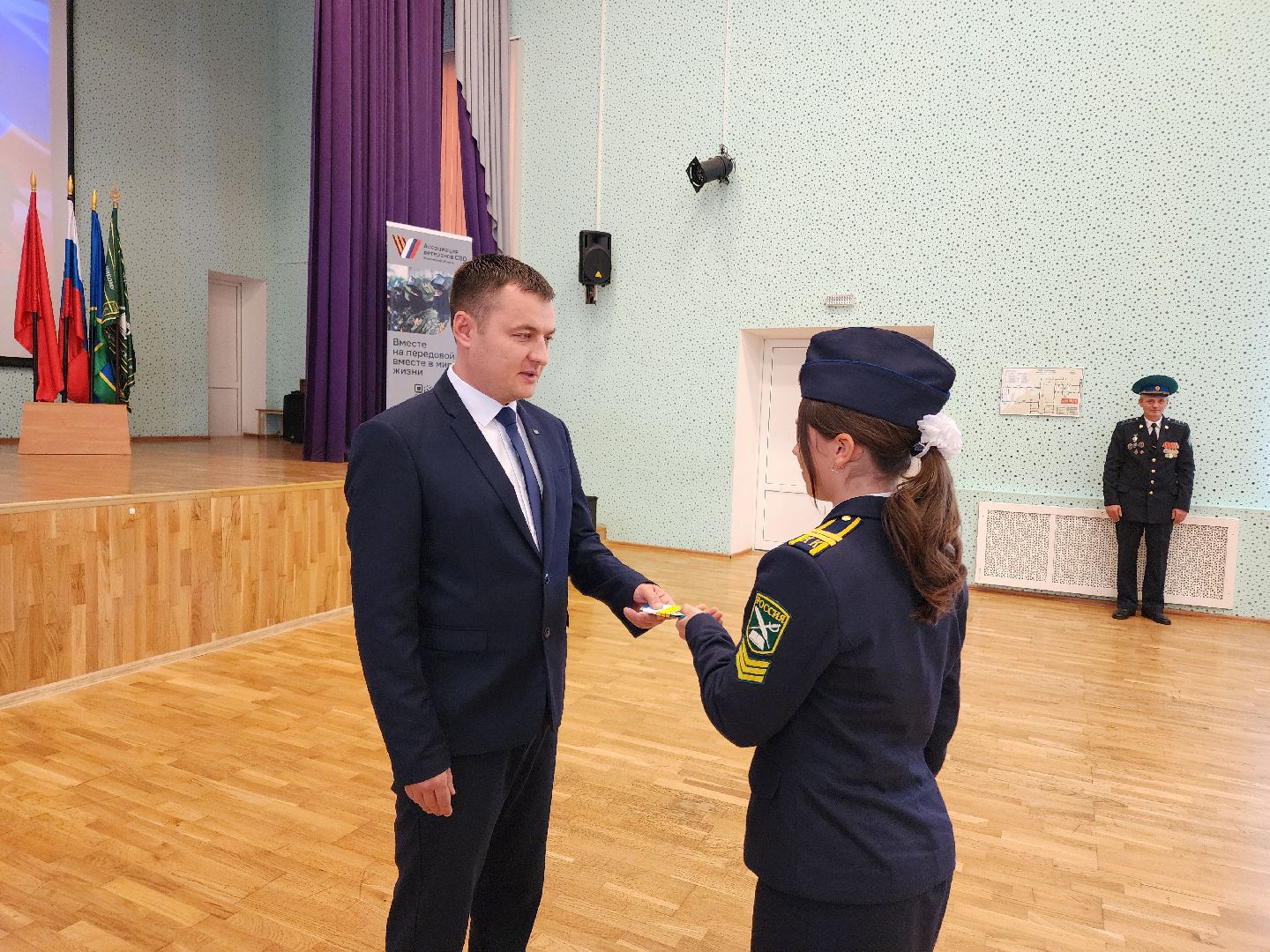 поселок любучаны