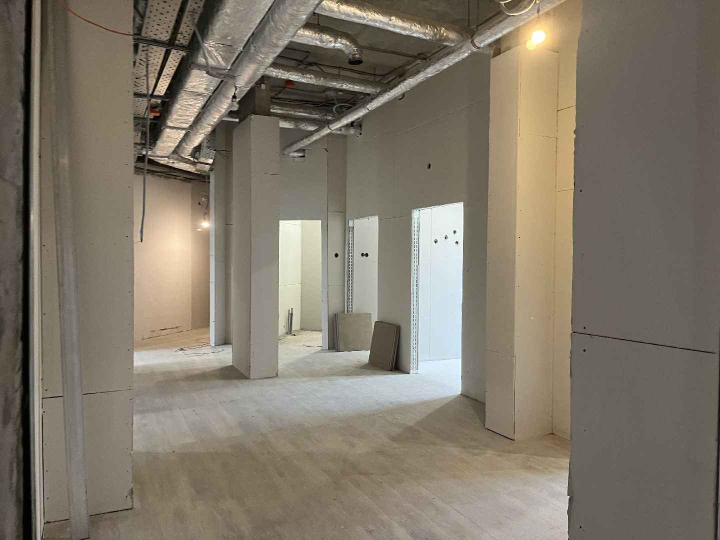 В селе Николо-Урюпино под Красногорском завершается строительство новой поликлиники на 130 посещений в день