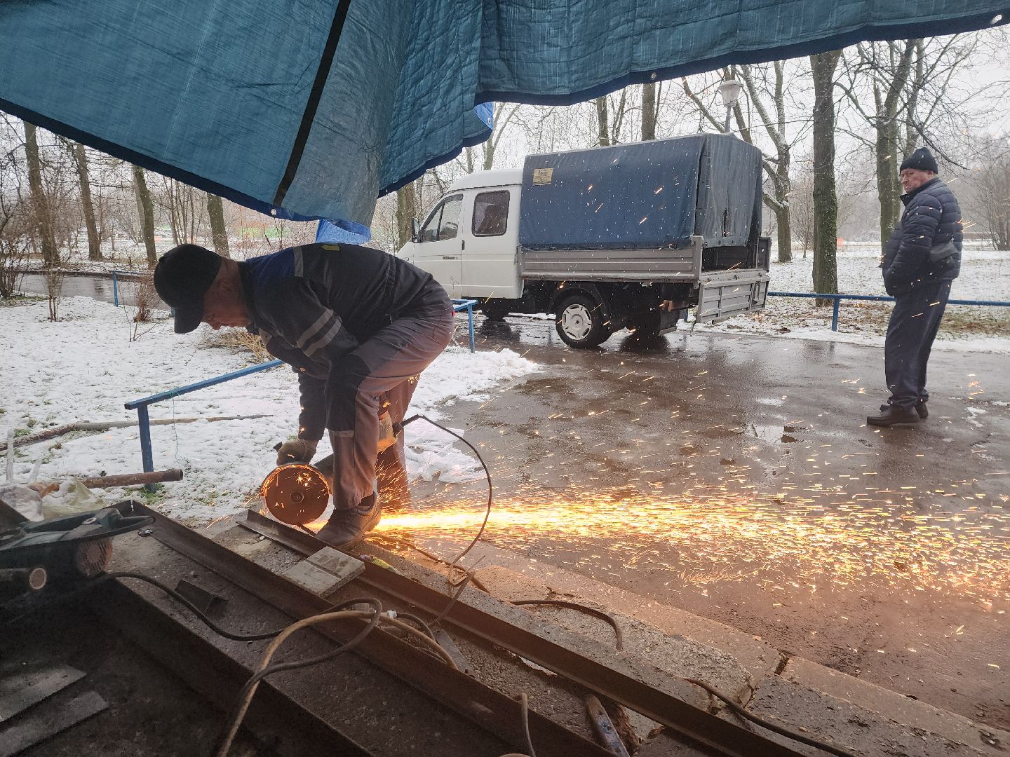 Устройство